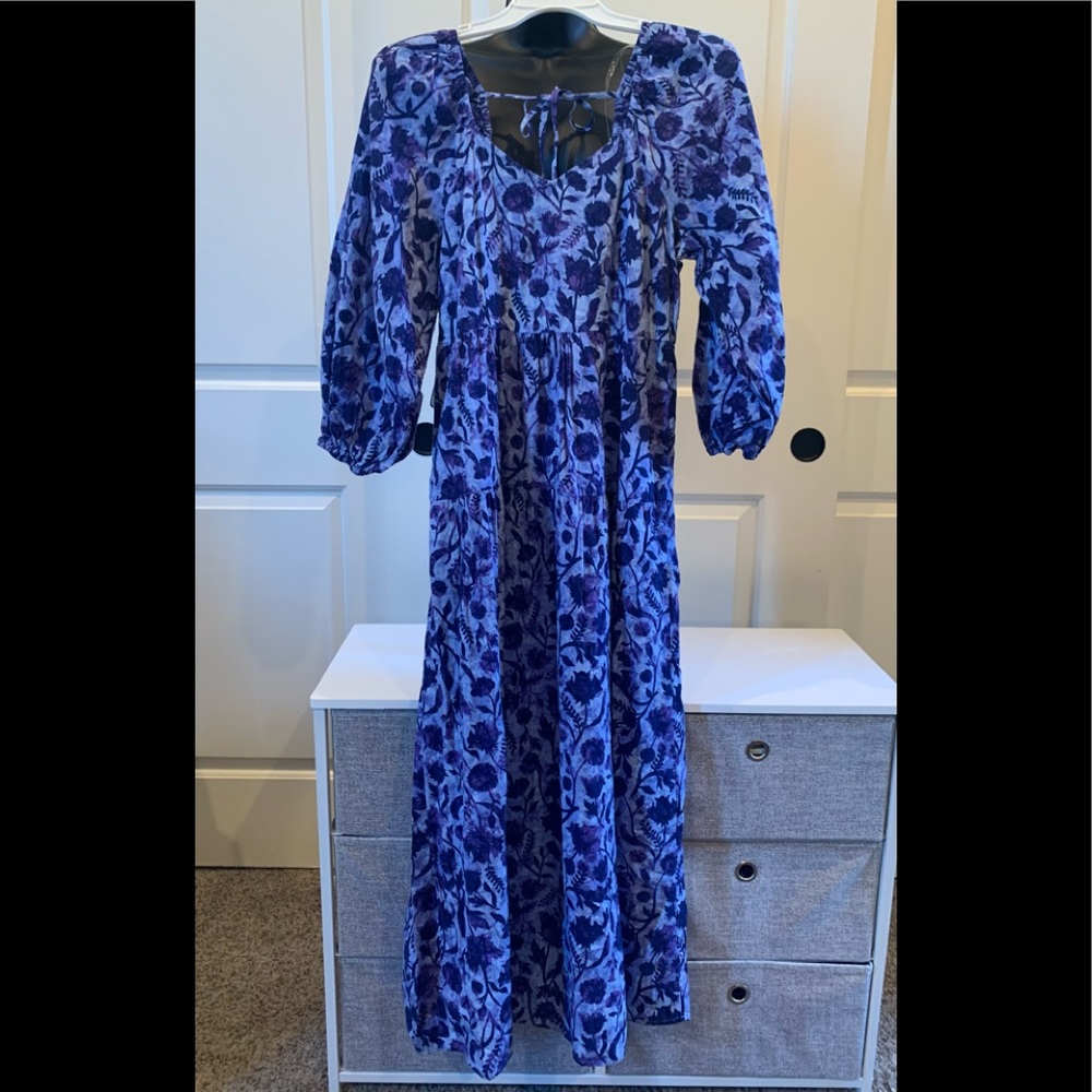 Universal Thread Blue Floral Maxi Dress